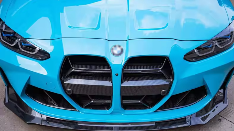 Carbon M3/M4 Frontgrill in CSL Optik